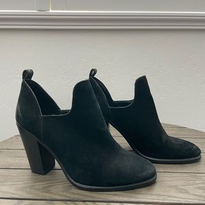 Vince Camuto Booties, Size 6.5